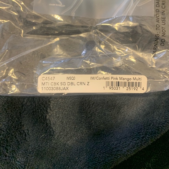 ⭐️Coach Signature Double Corner Zip Wristlet⭐️ - Picture 7 of 9